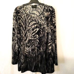 Bob Mackie 3X Black/White Dressy Top